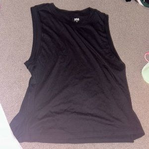 Black workout tank top